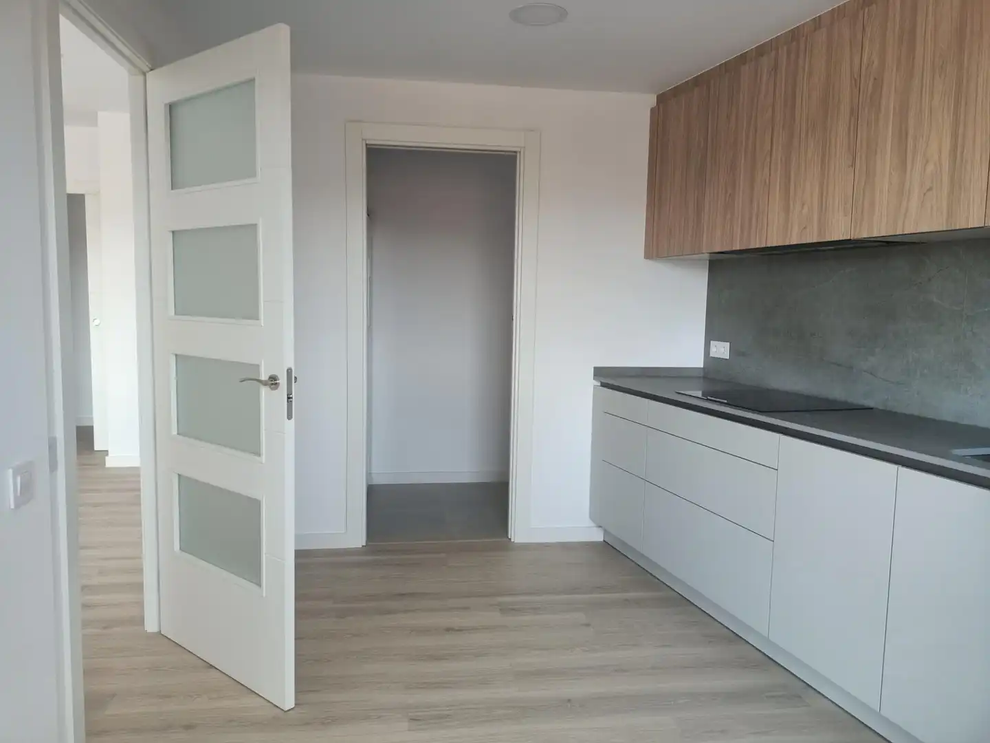 Cuina de Pis de lloguer en Mollet del Vallès amb Aire condicionat, Calefacció i Parquet