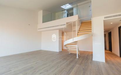 Attic for sale in Girona Capital  with Air Conditioner, Heating and Terrace