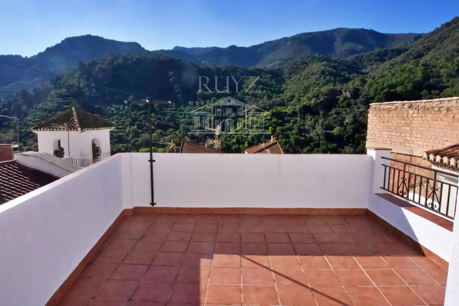 Terrassa de Casa o xalet en venda en Los Guájares amb Terrassa i Moblat