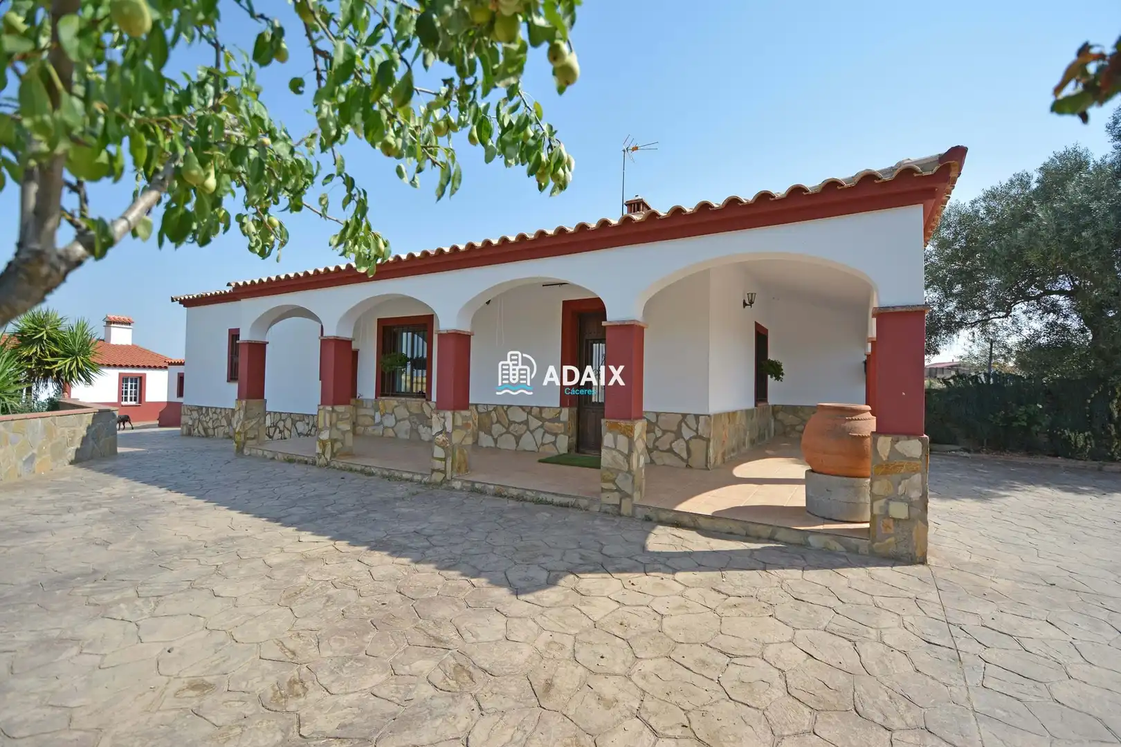 Vista exterior de Casa o chalet en venta en Membrío con Aire acondicionado y Trastero