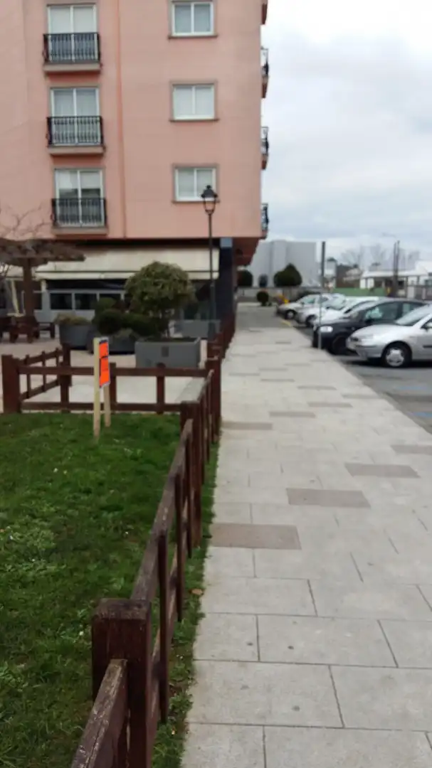 Terreno residencial en venta en Avenida Avenida Ponte da Pedra 92, Carballo, imagen 2