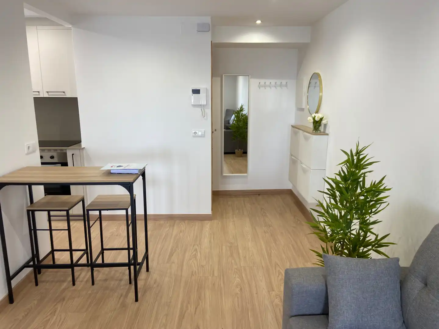 Flat for sale in Vigo   with Heating, Storage room and Furnished