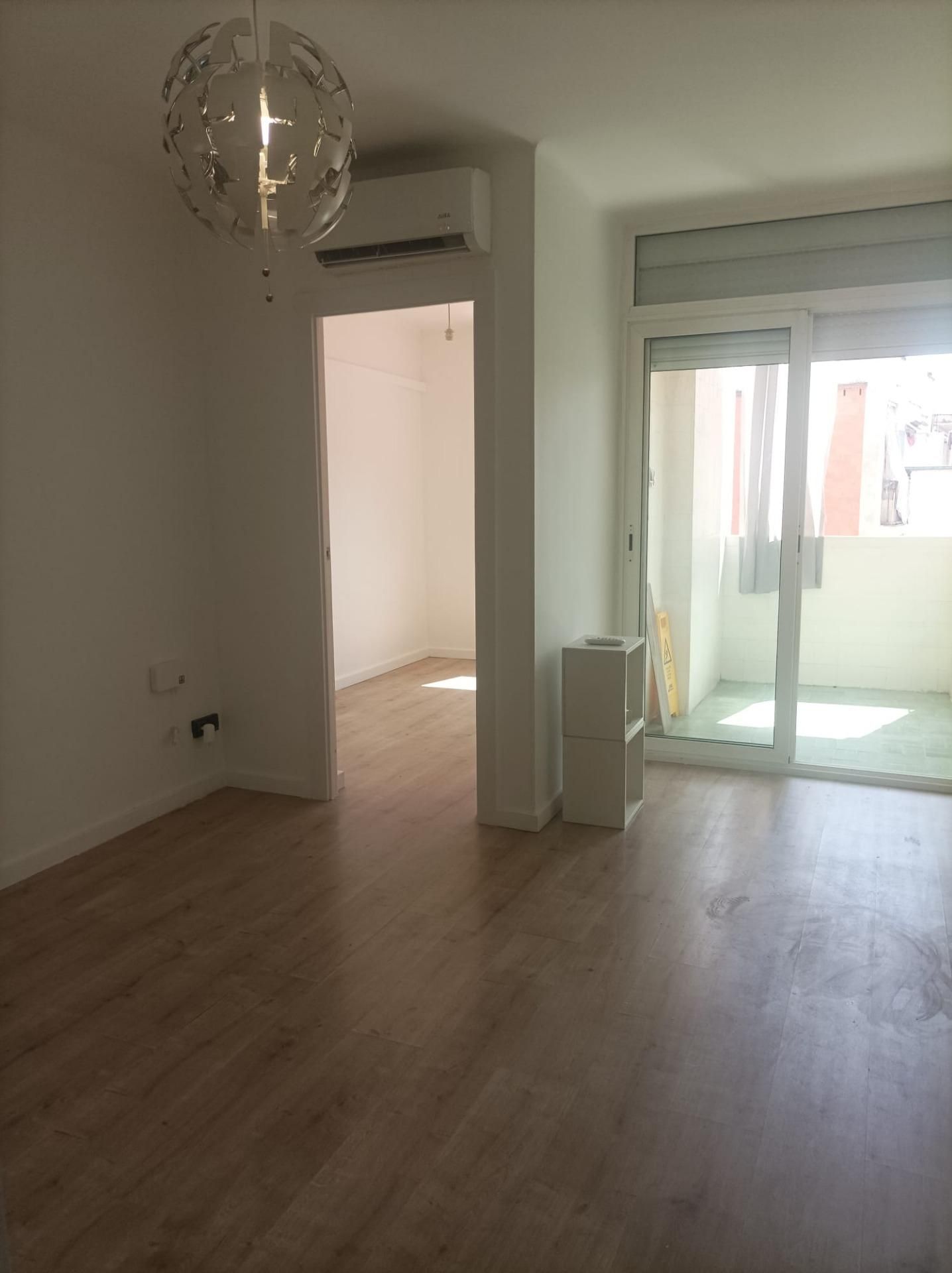 Flat for sale in Santa Coloma de Gramenet  with Parquet flooring