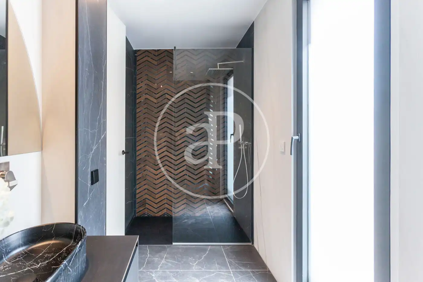 Casa aparellada amb piscina en venda a C. Tallín, imagen 38