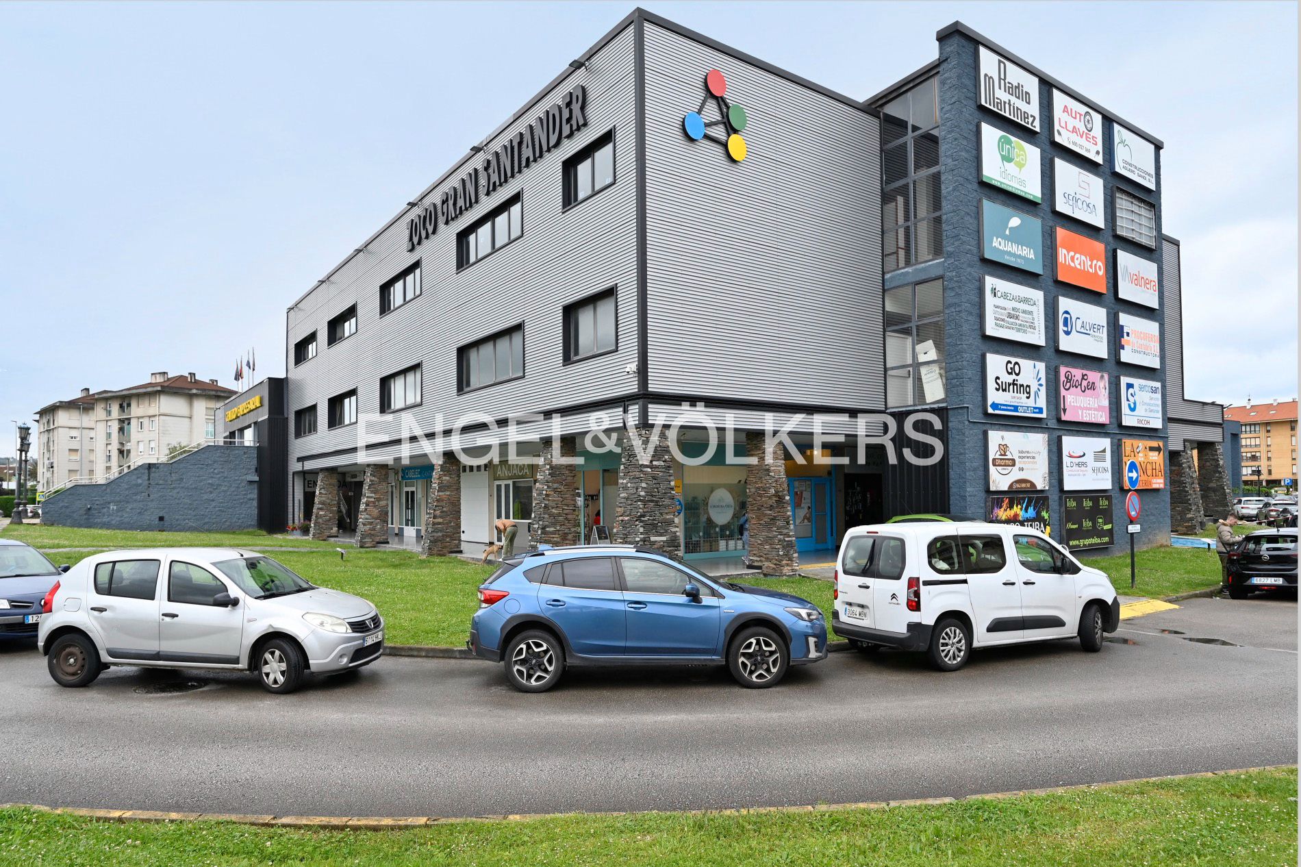 Premises for sale in Avenida Primero de Mayo, 64, Peñacastillo - Nueva Montaña, Santander