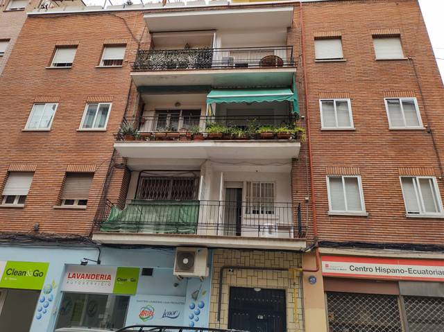 Piso en Venta en Cuatro Caminos - Azca