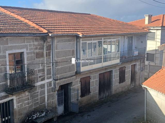 Finca rústica en Venta en Porqueira