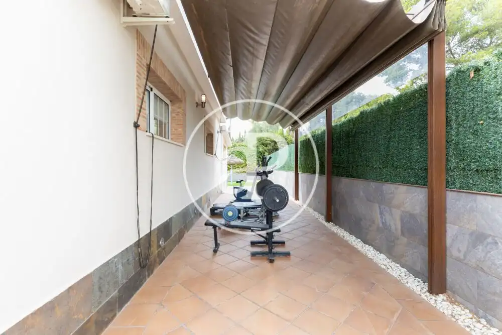 Terraza de Casa o chalet de alquiler en Bétera con Aire acondicionado, Calefacción y Jardín privado