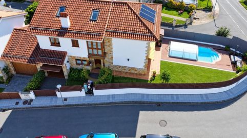 Foto 3 de Casa o xalet en venda a Los Bayones, 26, Noreña, Asturias