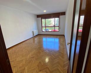 Bedroom of Flat for sale in Valladolid Capital