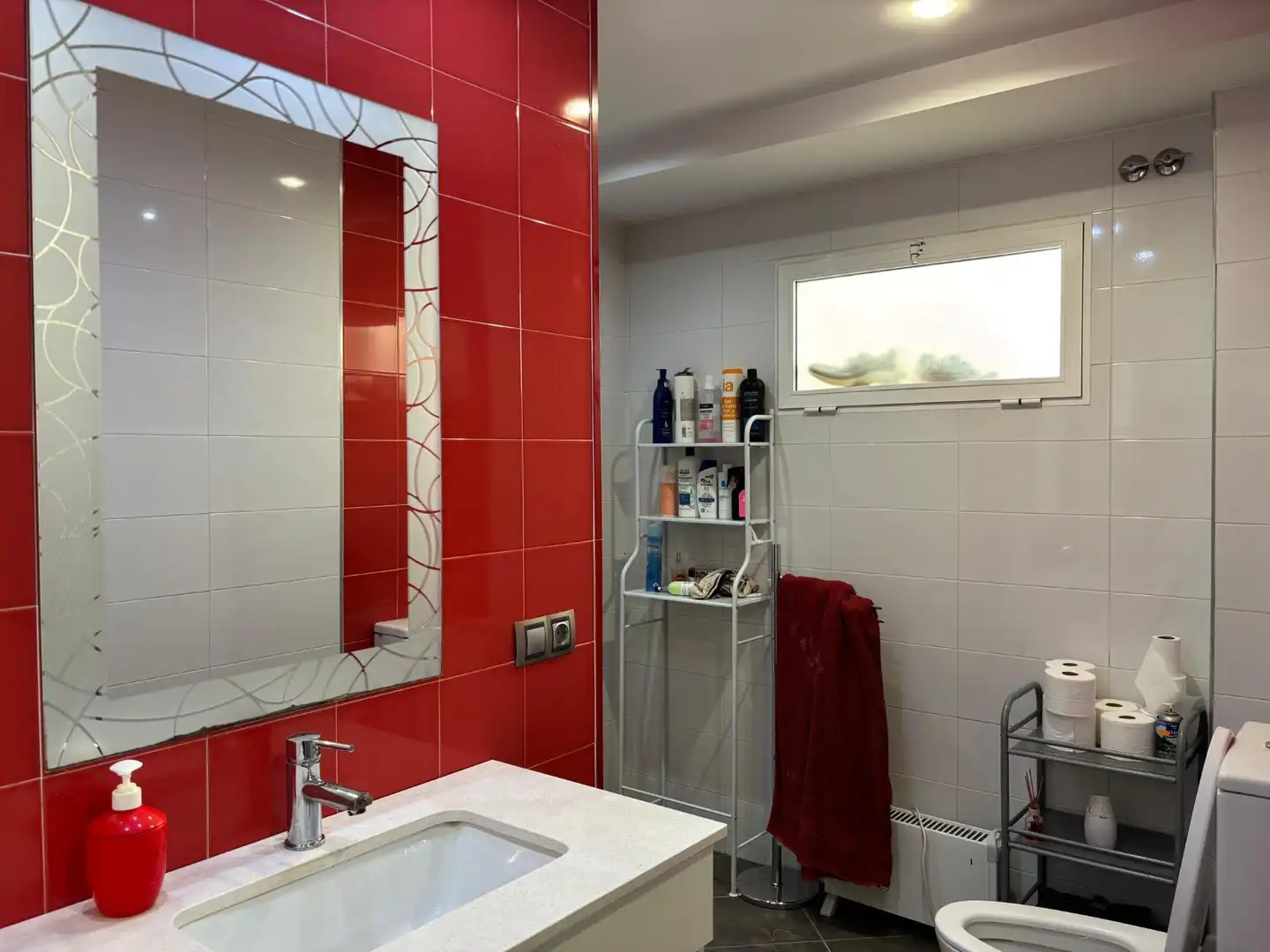 Baño de Piso en venta en Valencia con Aire acondicionado, Terraza y Balcón