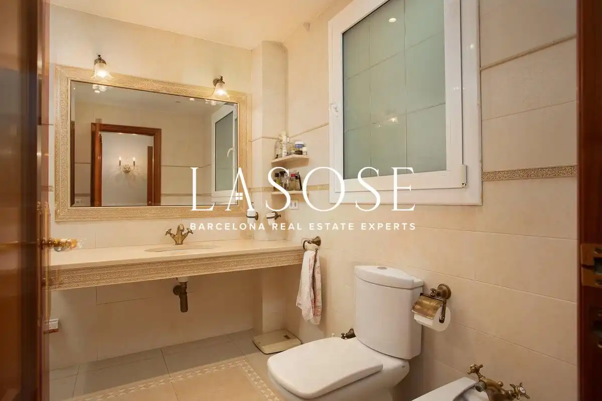 Bathroom of Houses for sale in Arenys de Munt  with Air Conditioner, Private garden and Terrace