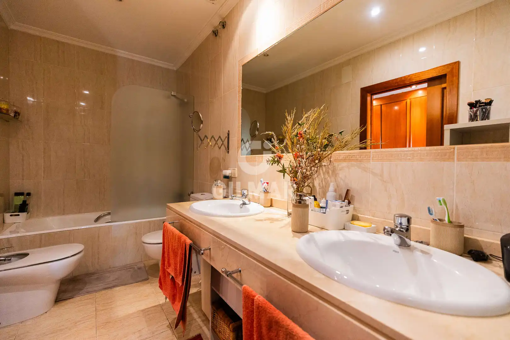 Bathroom of Houses for sale in Hoyo de Manzanares  with Heating, Private garden and Swimming Pool