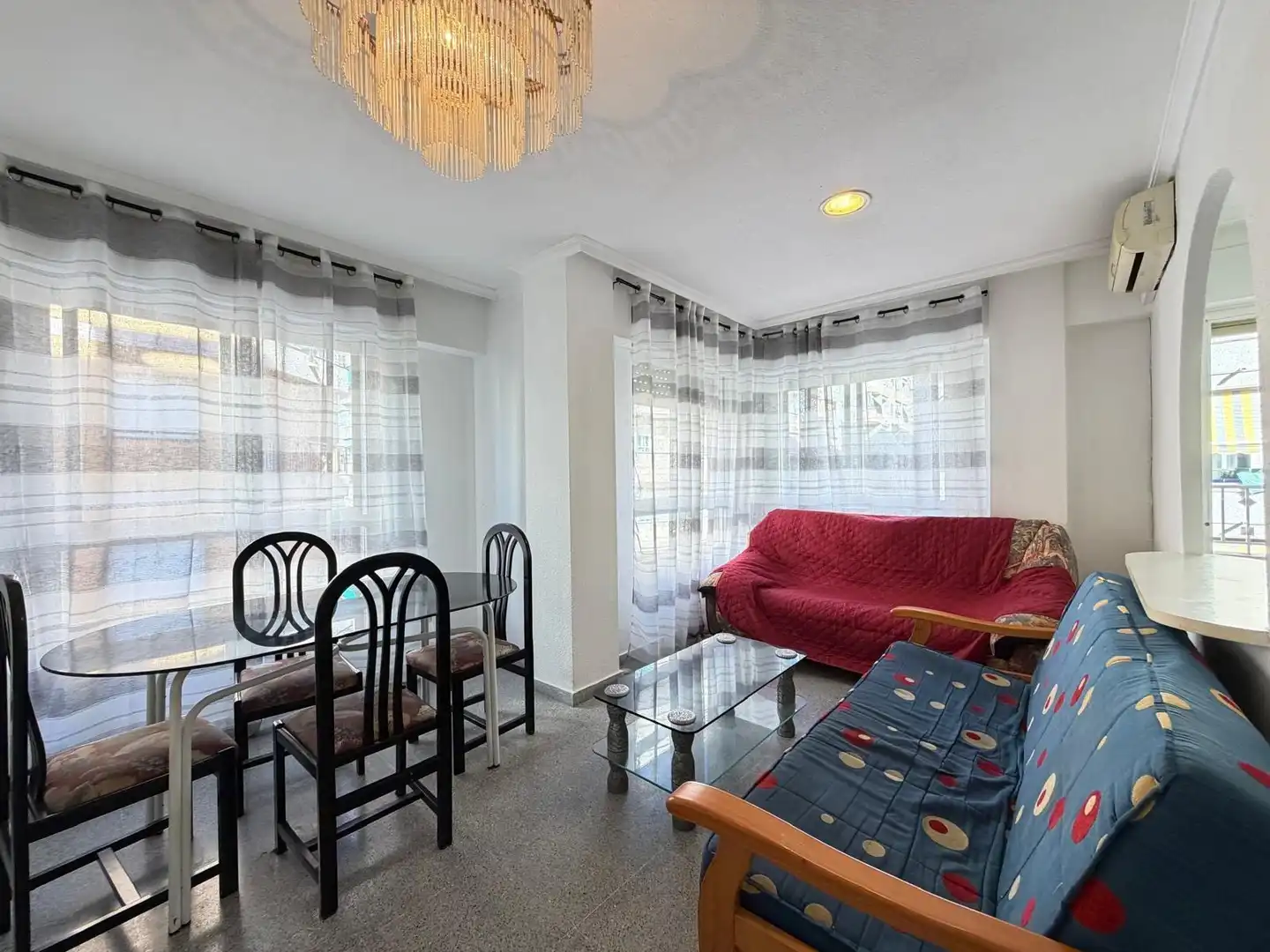 Appartement compact avec terrasse à vendre à Calle SAN PASCUAL