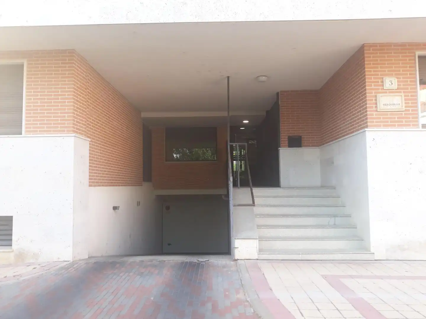 Garage for sale in Arroyo de la Encomienda