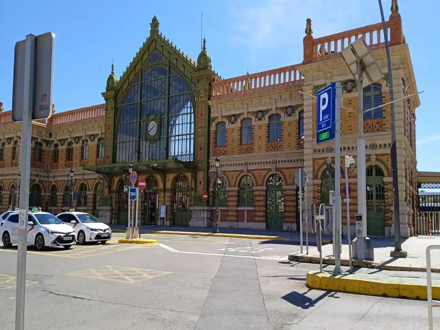 Vista exterior de Pis en venda en El Ejido