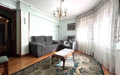 Living room of Flat for sale in Santurtzi 