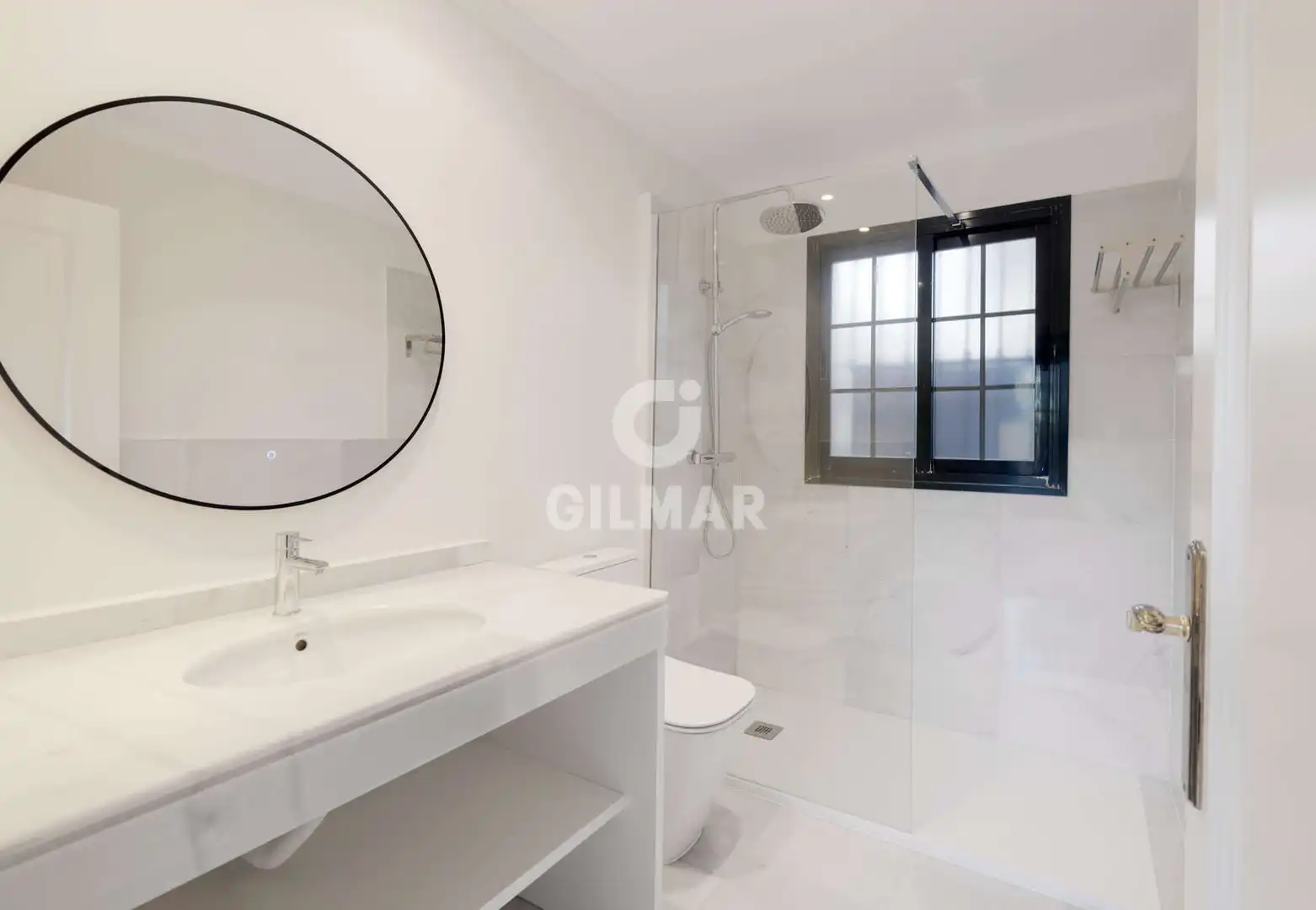 Baño de Casa o chalet en venta en Estepona con Calefacción, Jardín privado y Piscina