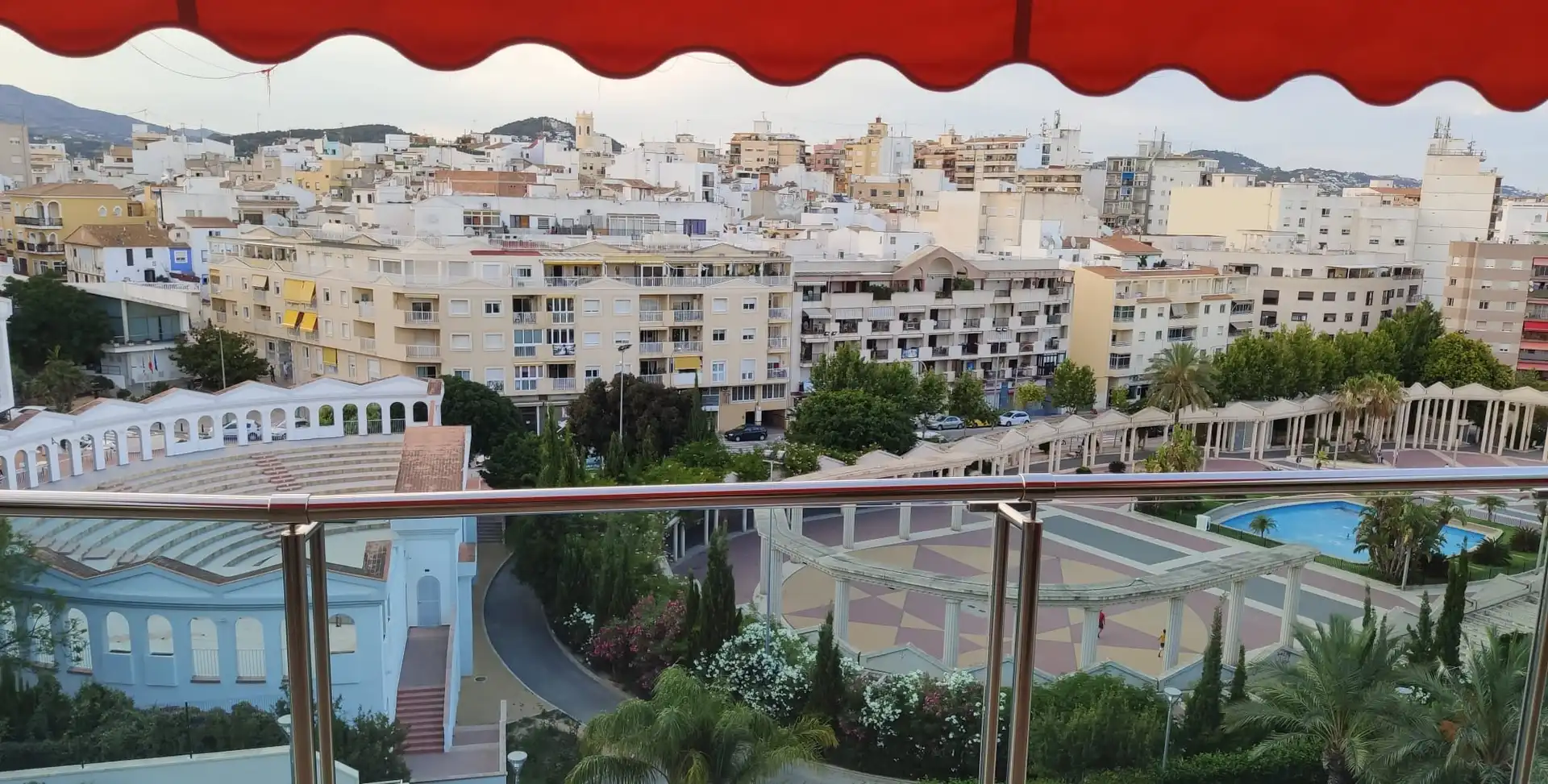 Außenansicht von Dachboden zum Verkauf in Calpe / Calp mit Klimaanlage, Heizung und Terrasse