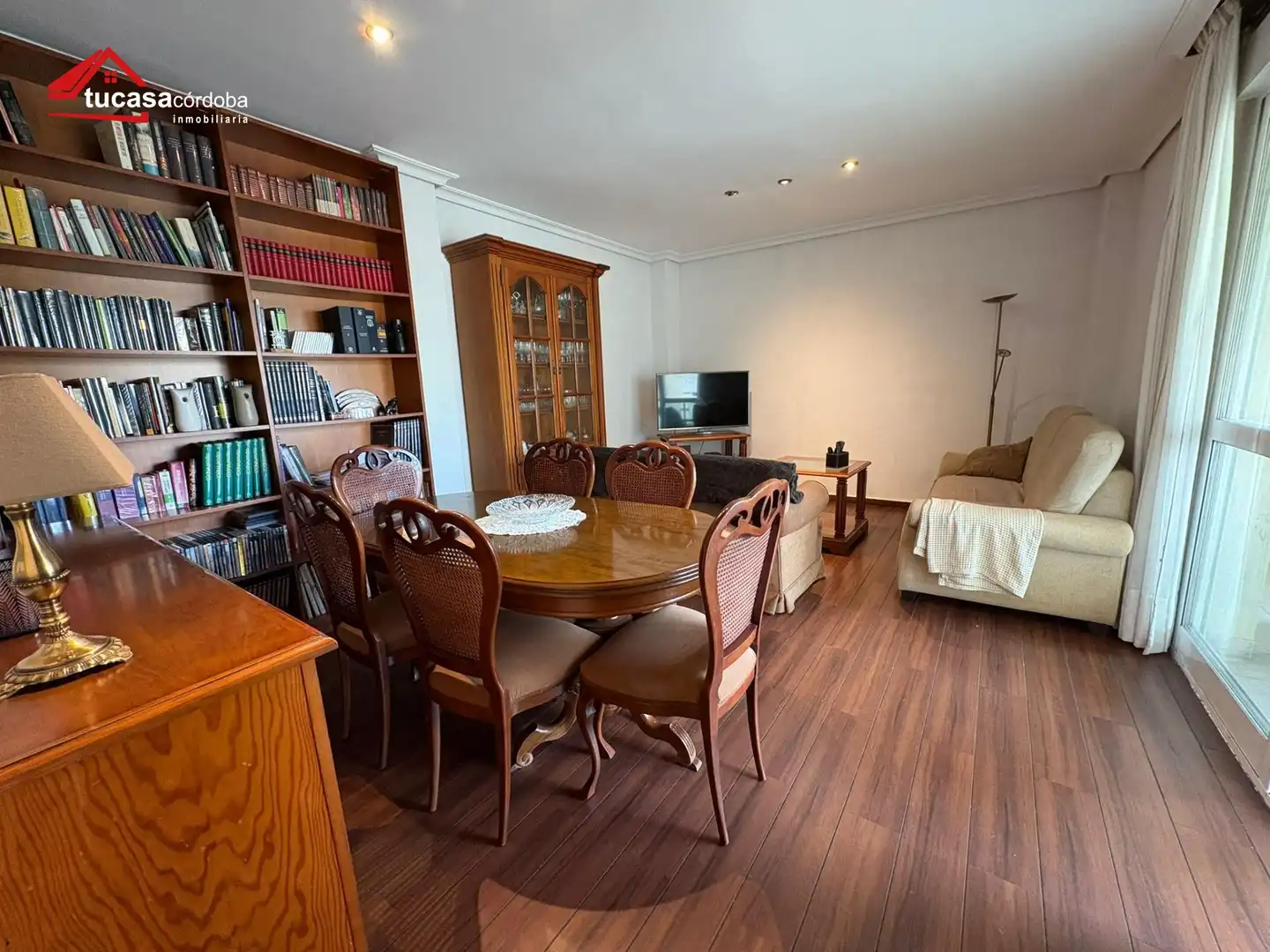 Wohnzimmer von Wohnung zum Verkauf in  Córdoba Capital mit Klimaanlage, Terrasse und Abstellraum