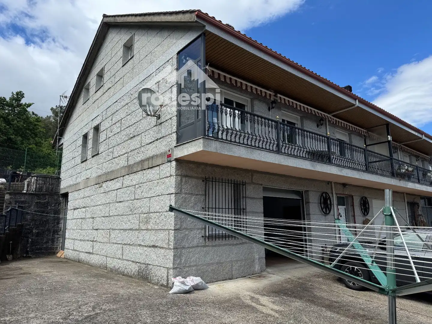 Exterior view of Houses for sale in Melón  with Heating, Terrace and Furnished
