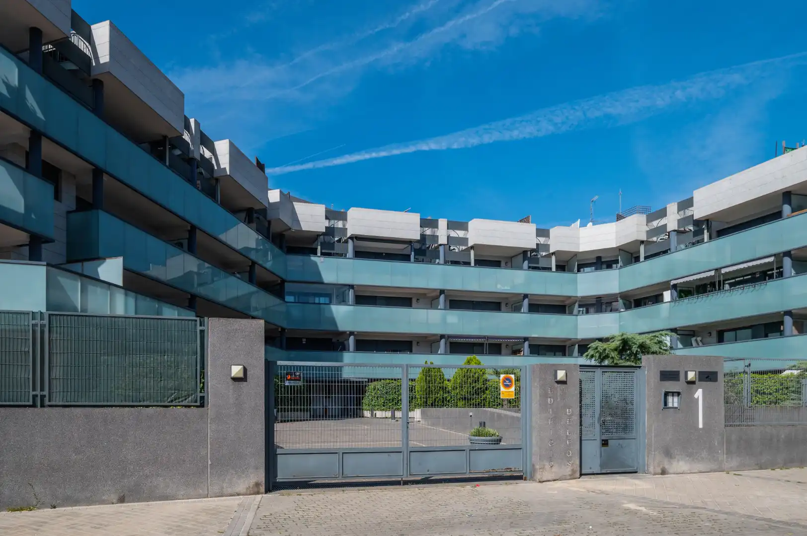 Vista exterior de Oficina en venta en Alcorcón con Aire acondicionado, Calefacción y Trastero