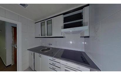 Kitchen of Flat for sale in Sabadell