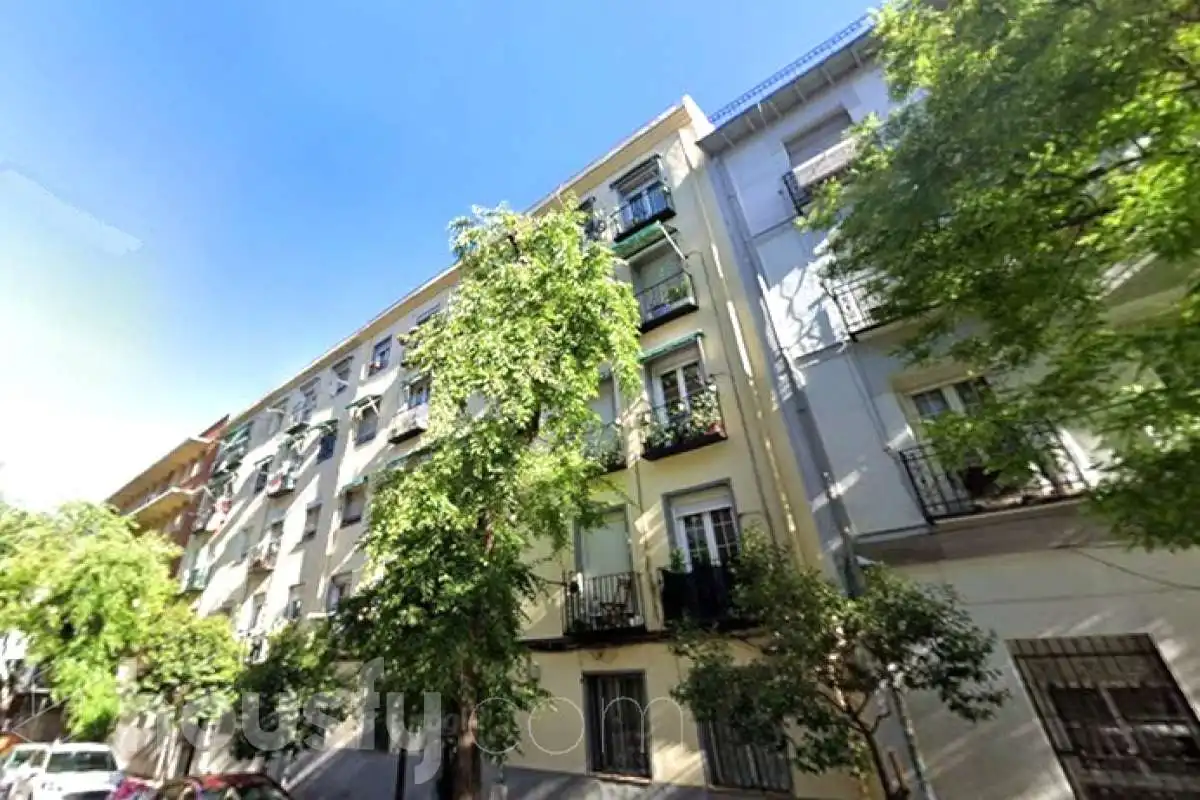 Exterior view of Flat for rent in Madrid  with Heating and Furnished