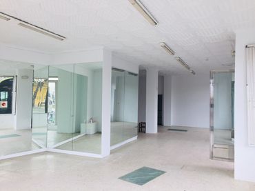 Local comercial en venda a La Estación