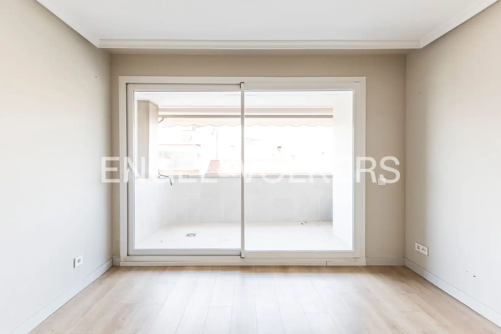 Terrasse von Wohnung zum Verkauf in Madrid mit Klimaanlage, Heizung und Terrasse