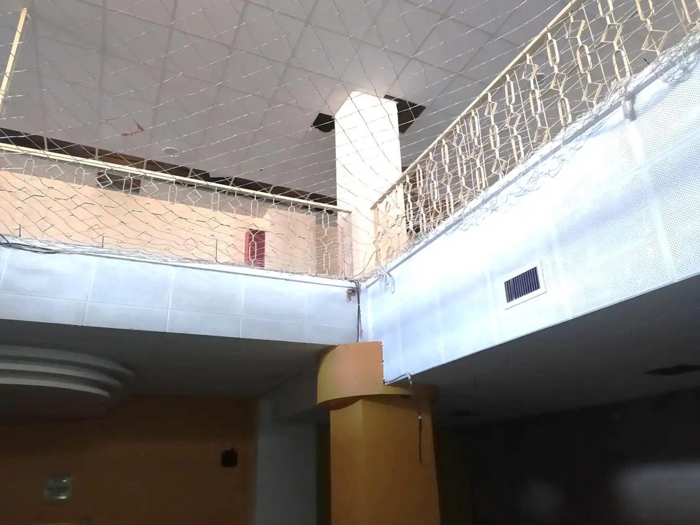 Local comercial en venda a Avinguda Comunitat Valenciana, imagen 5