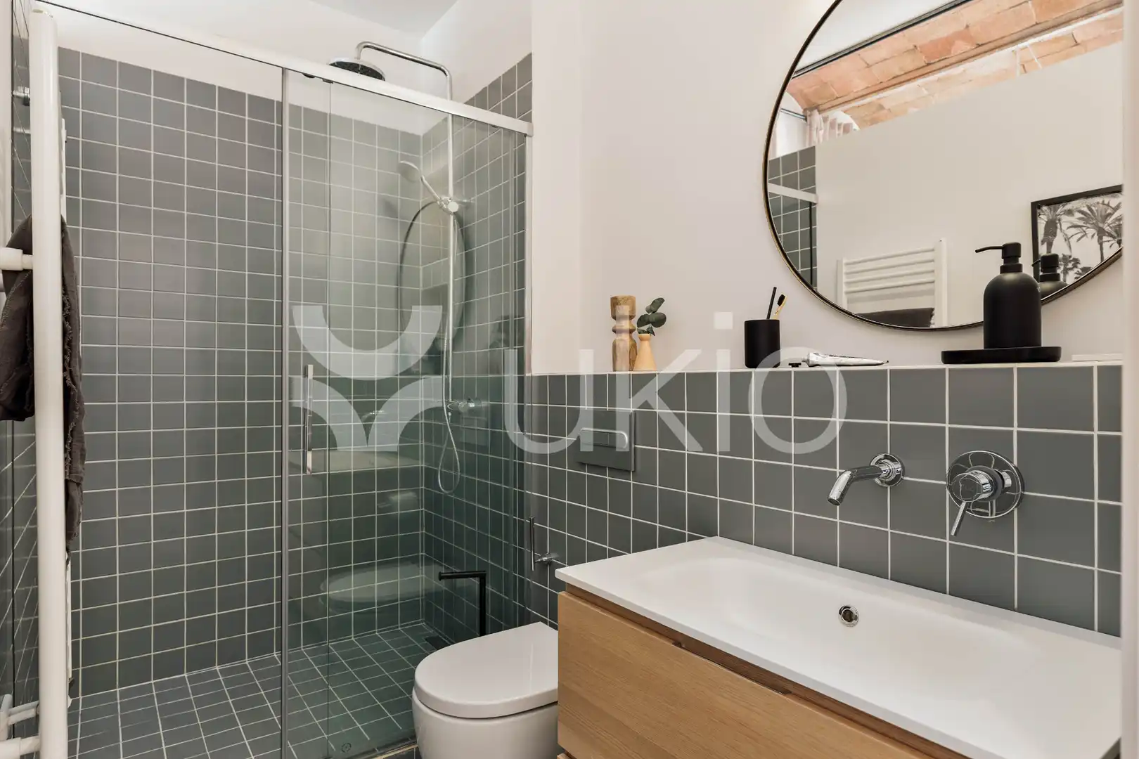 Bany de Apartament de lloguer en Barcelona amb Aire condicionat, Calefacció i Terrassa