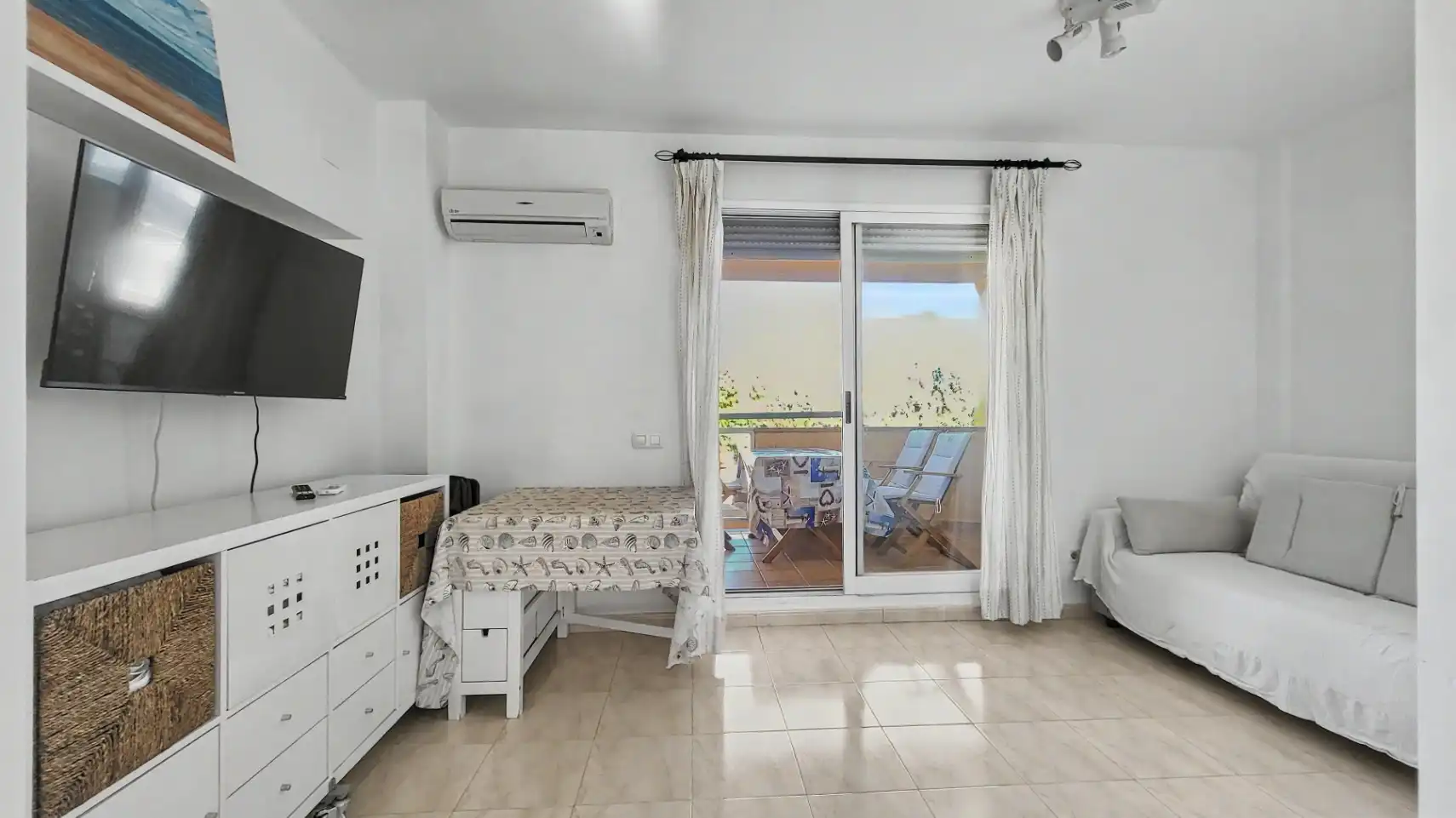 Apartment with pool for sale in Las Marinas / Les Marines, imagen 9