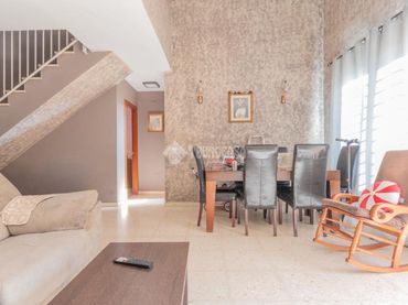 Semi-detached house for sale in Churriana