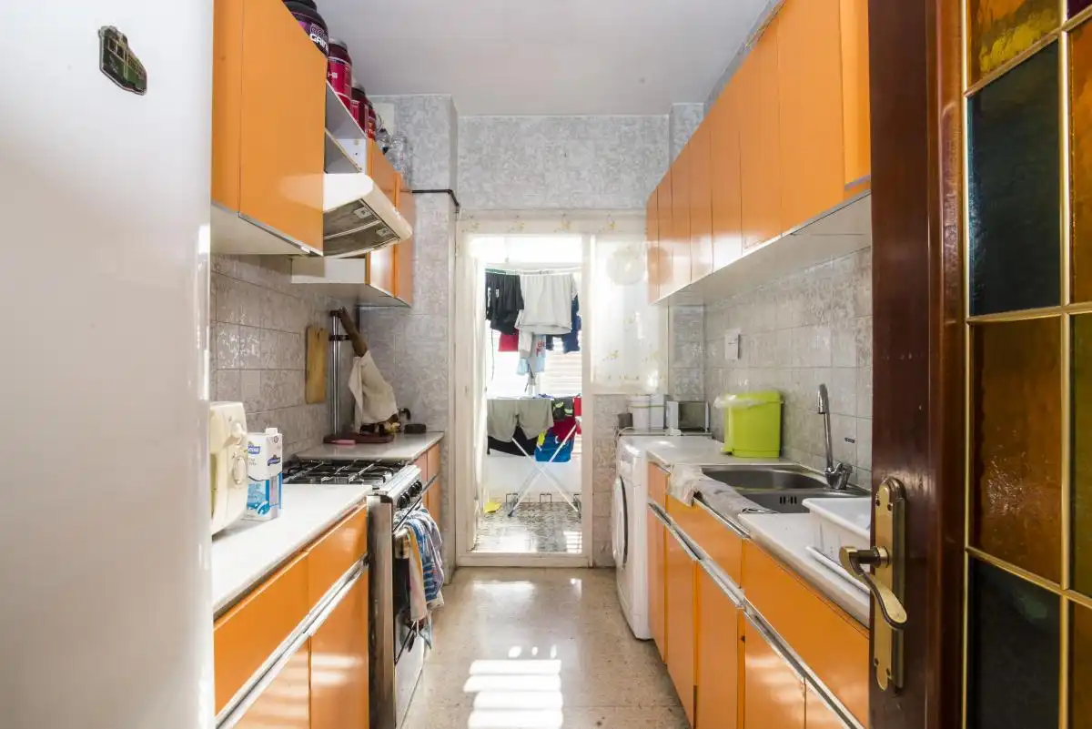 Habitació a Sant Martí de Provençals