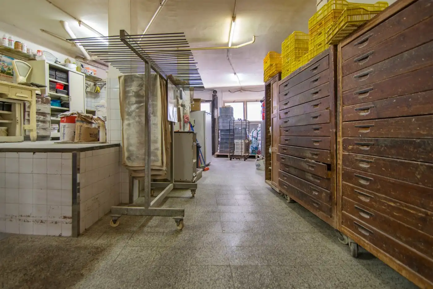 Houses for sale in Calle COMPOSITOR JOAQUIM SERRA, 3, Eixample - Horta Capallera