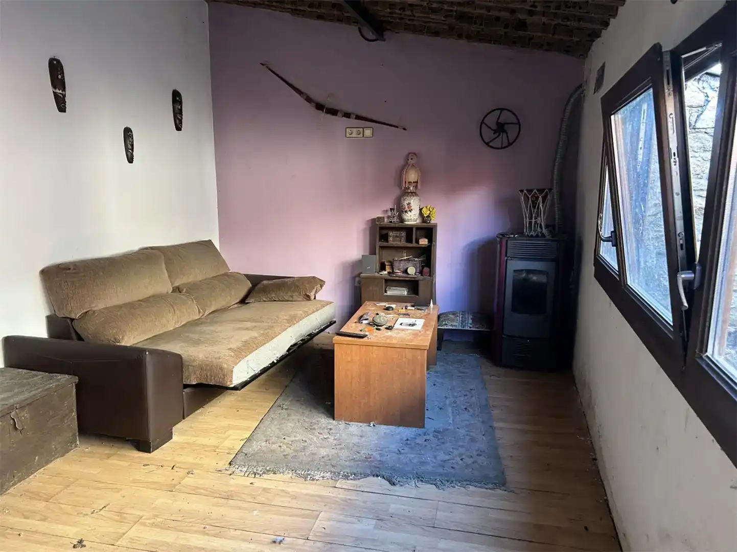 Sala d'estar de Planta baixa en venda en O Carballiño   amb Jardí privat, Traster i Moblat