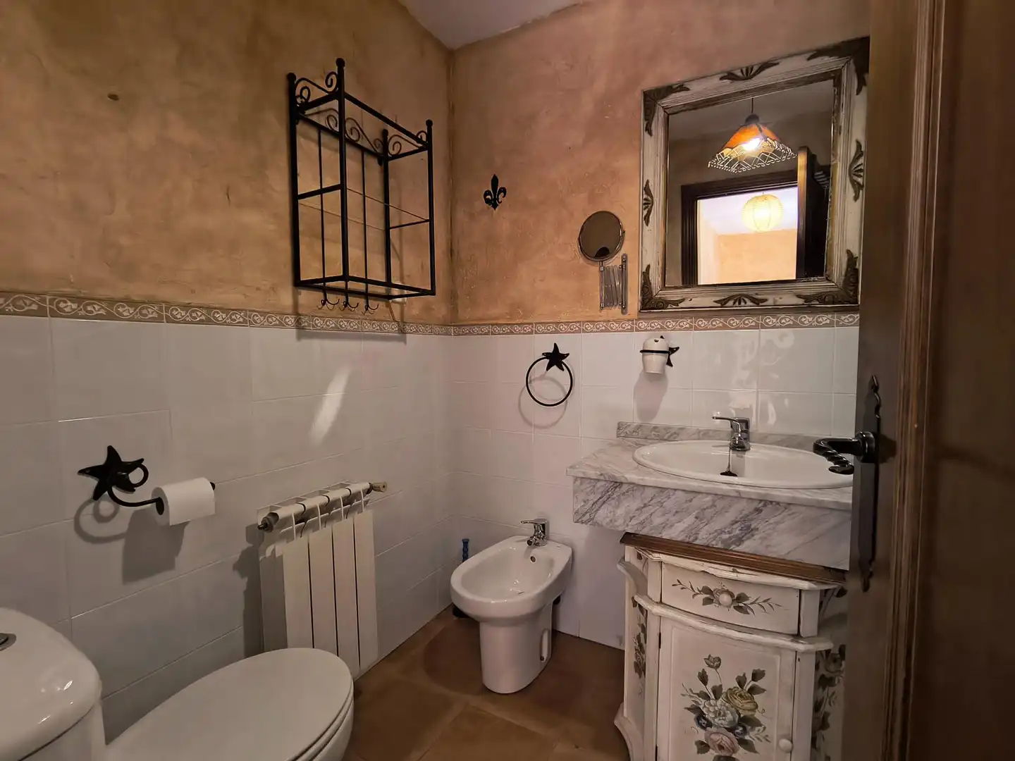 Baño de Casa adosada en venta en Olmeda de las Fuentes con Calefacción y Terraza