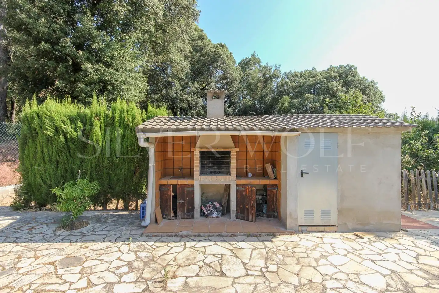 Casa con piscina en venta en Segona Avinguda, imagen 6