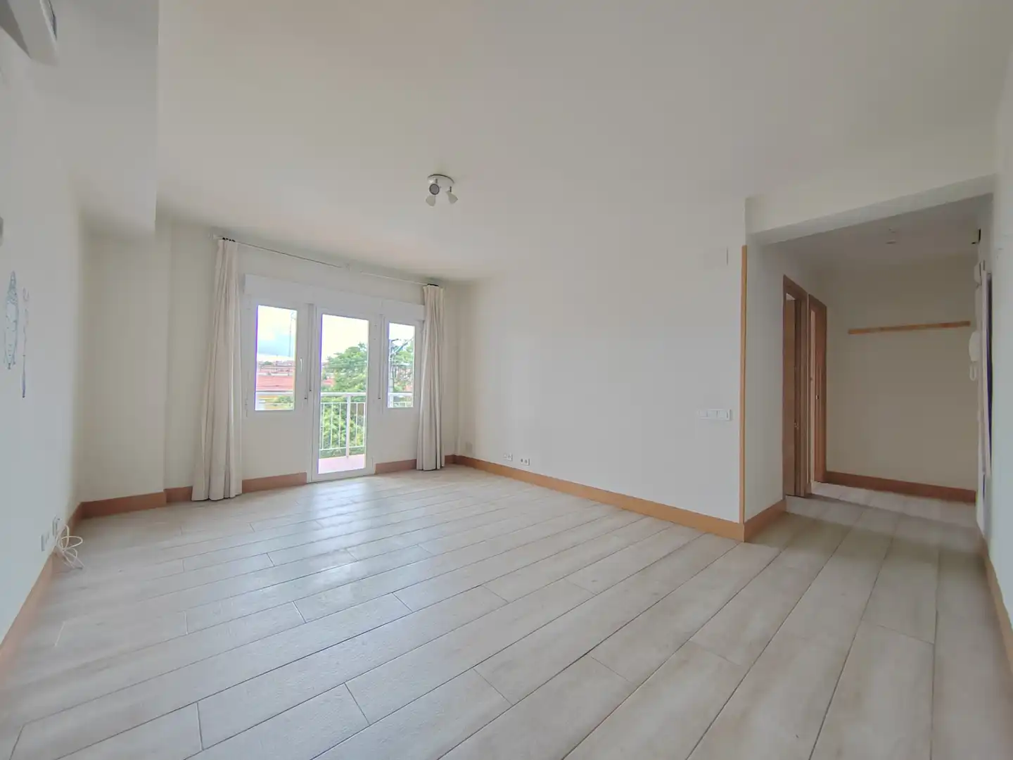 Piso en venta en Paseo de Santa María de la Cabeza, Moscardó