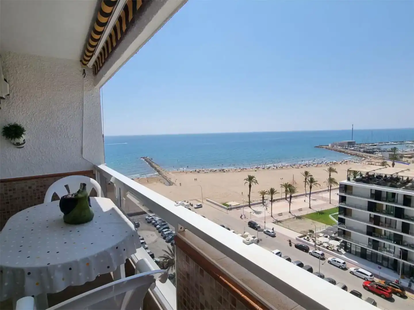 Terrassa de Apartament de lloguer en El Puig de Santa Maria amb Aire condicionat, Jardí privat i Terrassa