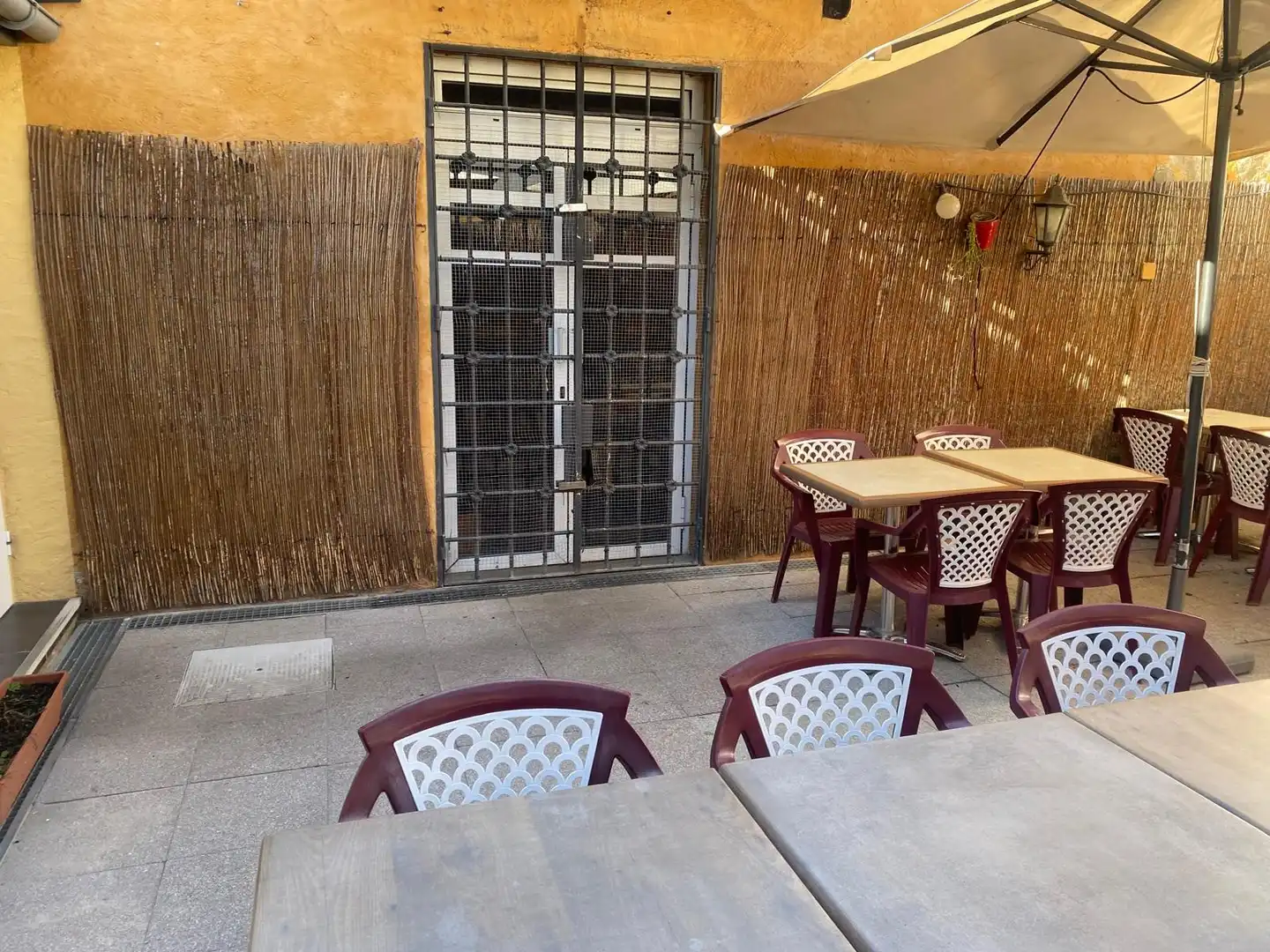 Locale commerciale in cessione a Sant Pere Pescador, imagen 24