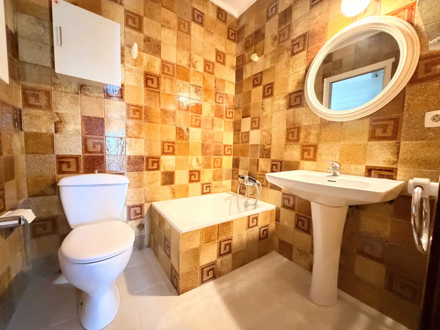 Baño de Piso en venta en Vilanova i la Geltrú con Calefacción y Horno