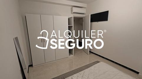 Foto 2 de Piso de alquiler en Numancia , Triana Oeste,  Sevilla Capital