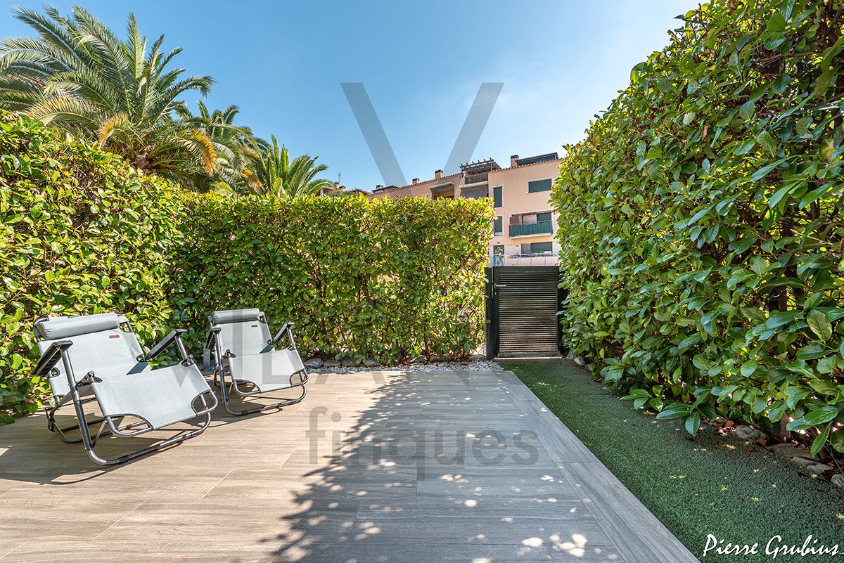 Jardí de Casa o xalet en venda en Vinyols i els Arcs amb Aire condicionat, Calefacció i Jardí privat