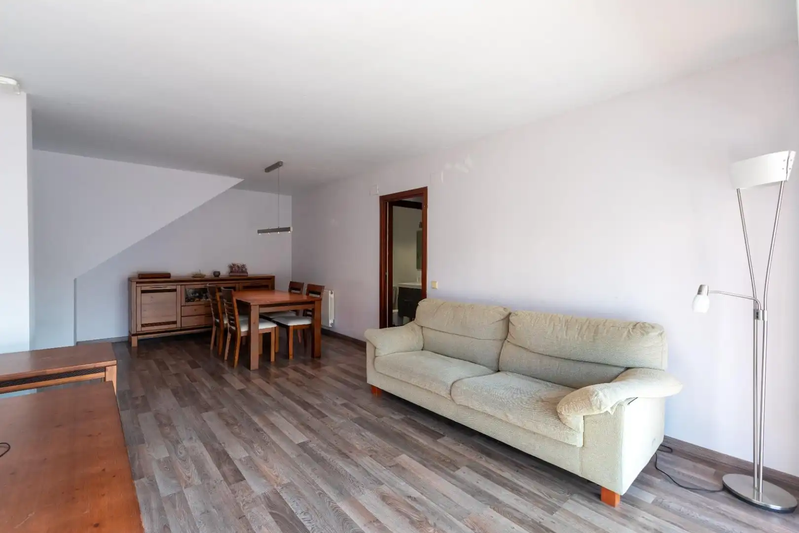 Sala d'estar de Àtic en venda en Sant Feliu de Llobregat amb Aire condicionat, Calefacció i Jardí privat