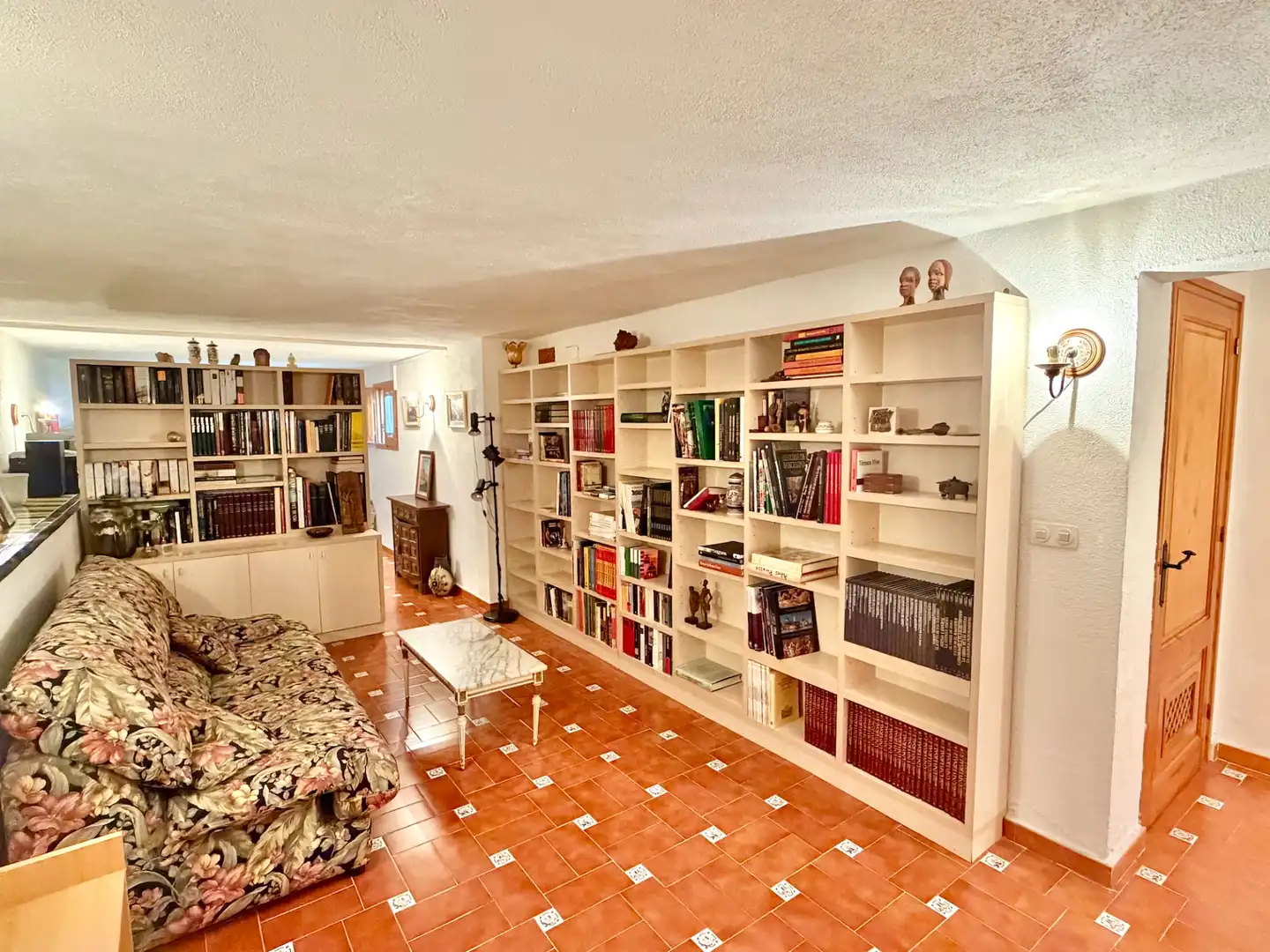 Sala d'estar de Casa o xalet en venda en Lloret de Mar amb Aire condicionat, Jardí privat i Terrassa