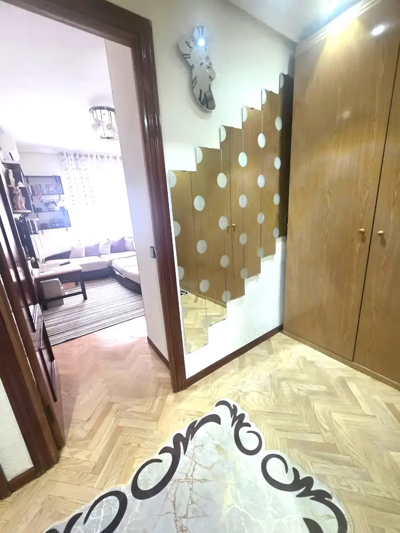Flat for sale in Madrid  with Air Conditioner, Heating and Parquet flooring