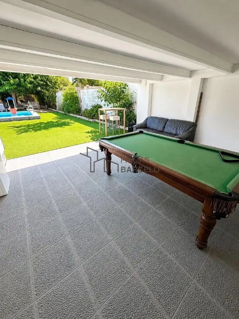 Terrassa de Casa o xalet en venda en Cadrete