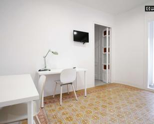 Bedroom of Flat to share in El Prat de Llobregat  with Air Conditioner and Terrace